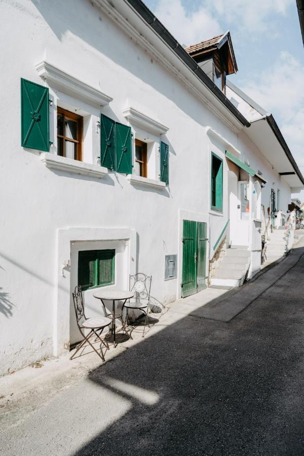 Ferienhaus In Historischer Hofgasse Mörbisch am See Екстериор снимка